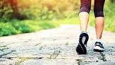 Los beneficios de caminar diez mil pasos al día